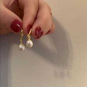 Dangly gold and pearl earrings